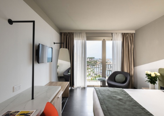 Hôtel Cavalieri Art 4* Hôtel Cavalieri Art 4*