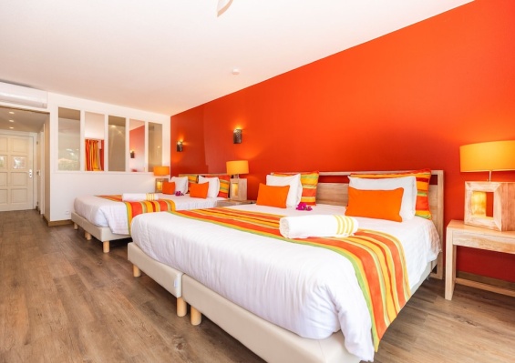 Hôtel Palm Court Residence & Hotel at Orient Beach 4* Hôtel Palm Court Residence & Hotel at Orient Beach 4*