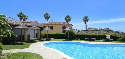 Hôtel Le Bouganville 3*, Séjour Italie, Sardaigne par Ôvoyages Hôtel Le Bouganville 3*, Séjour Italie, Sardaigne par Ôvoyages