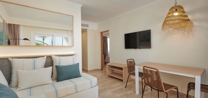 Hôtel Grupotel Mar de Menorca 4*, Séjour Espagne & ses îles, Baléares, Minorque par Ôvoyages Hôtel Grupotel Mar de Menorca 4*, Séjour Espagne & ses îles, Baléares, Minorque par Ôvoyages