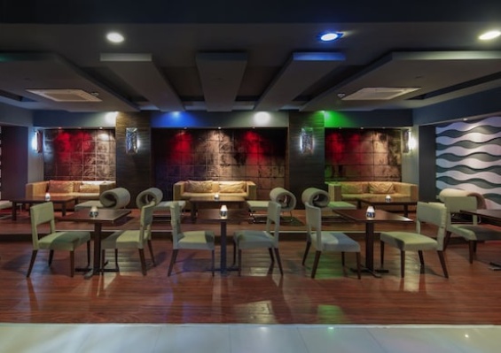 Hôtel Alba Queen 4* Hôtel Alba Queen 4*