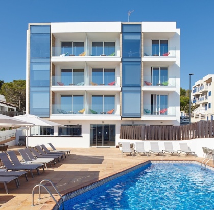 Hôtel Sol Bahía Ibiza Suites 3*, Séjour Espagne & ses îles, Baléares, Ibiza par Ôvoyages Hôtel Sol Bahía Ibiza Suites 3*, Séjour Espagne & ses îles, Baléares, Ibiza par Ôvoyages