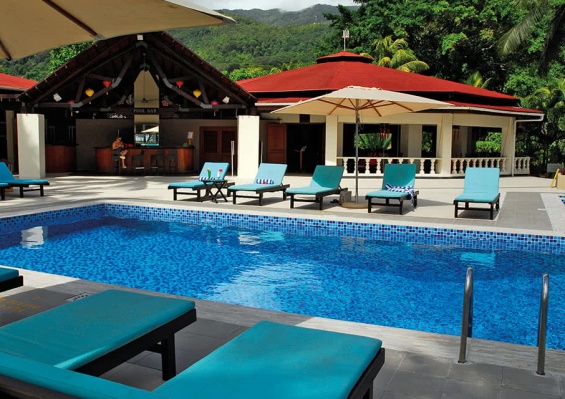 Hôtel Berjaya Beau Vallon Bay 2* Hôtel Berjaya Beau Vallon Bay 2*