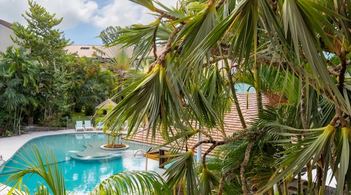 Autotour Martinique & Séjour en Guadeloupe à l'hôtel Zénitude Le Clipper, Circuit Antilles, Guadeloupe par Ôvoyages Autotour Martinique & Séjour en Guadeloupe à l'hôtel Zénitude Le Clipper, Circuit Antilles, Guadeloupe par Ôvoyages