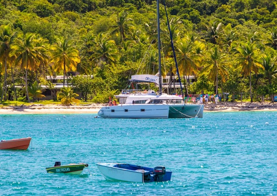 Croisière Grenadines Catlante C620 - Catégorie Confort Croisière Grenadines Catlante C620 - Catégorie Confort