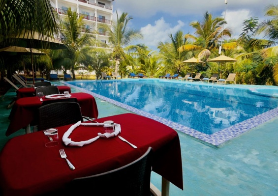 Combiné Smart club Malika Nungwi 4* + Safari 2 nuits dans la Réserve de Selous Combiné Smart club Malika Nungwi 4* + Safari 2 nuits dans la Réserve de Selous