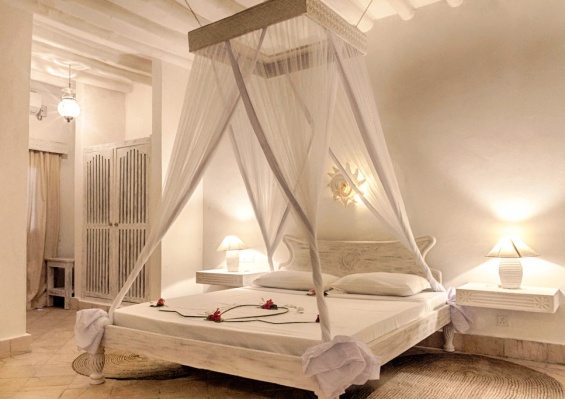 Combiné Ôclub Experience Sun Palm Beach Hotel & Resort 4* + Safari 2 nuits dans le parc national de Tsavo Combiné Ôclub Experience Sun Palm Beach Hotel & Resort 4* + Safari 2 nuits dans le parc national de Tsavo