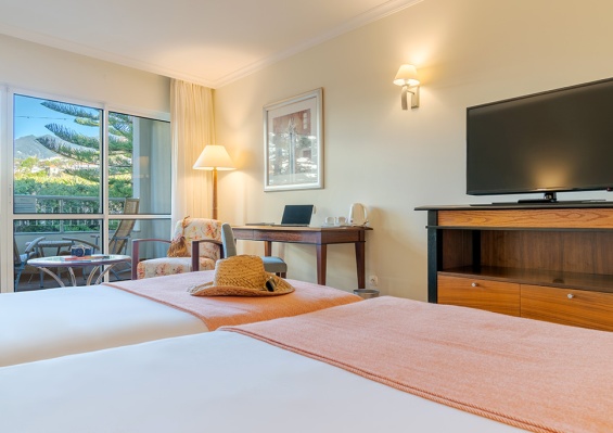 Hôtel Pestana Grand Ocean 5* by Ôvoyages Hôtel Pestana Grand Ocean 5* by Ôvoyages