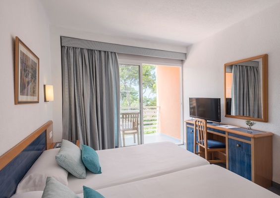 HM Isabela 4* Adult Only HM Isabela 4* Adult Only - photo 4