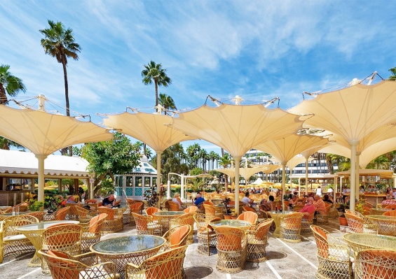 Hôtel Bull Eugenia Victoria & Spa 3* Hôtel Bull Eugenia Victoria & Spa 3*