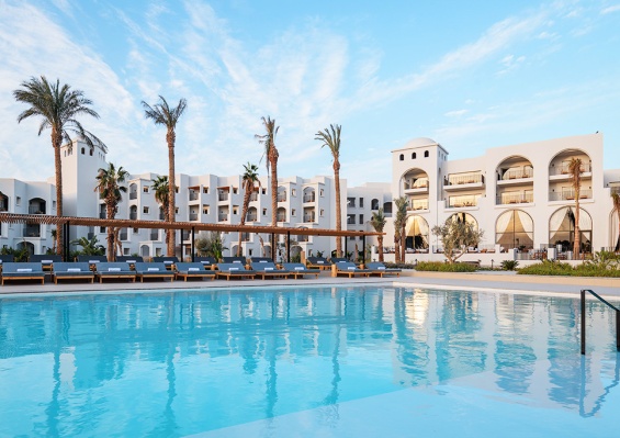 Hôtel Serry Beach Resort 5* Hôtel Serry Beach Resort 5*