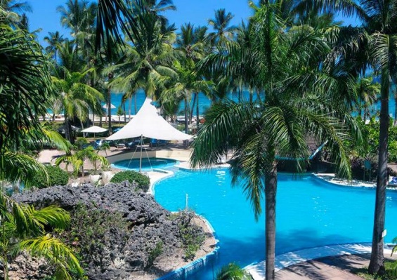 Diani Reef Beach Resort & Spa 4* Diani Reef Beach Resort & Spa 4*