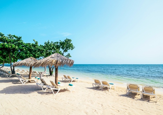 Hôtel Iberostar Waves Rose Hall Beach 5* Hôtel Iberostar Waves Rose Hall Beach 5*