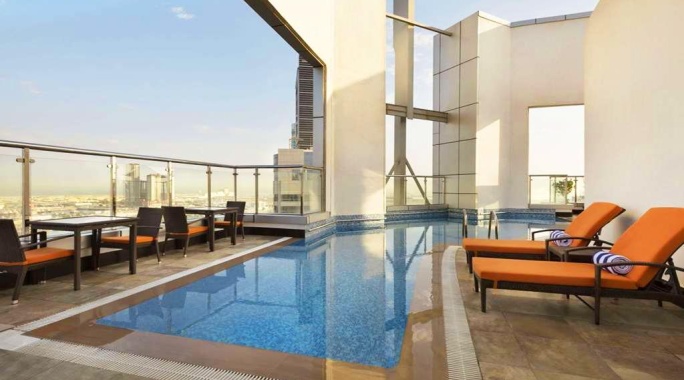 Hôtel Ramada by Wyndham Abu Dhabi Corniche 4*, Séjour Emirats Arabes Unis, Abu Dhabi par Ôvoyages Hôtel Ramada by Wyndham Abu Dhabi Corniche 4*, Séjour Emirats Arabes Unis, Abu Dhabi par Ôvoyages