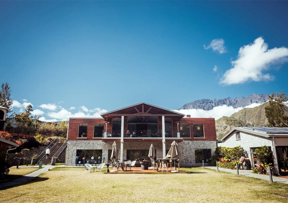 Hôtel & Spa Sarana 4* Hôtel & Spa Sarana 4*