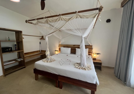 Ôclub Select SBH Monica Zanzibar 5* +16 + Safari 1 nuit en avion Ôclub Select SBH Monica Zanzibar 5* +16 + Safari 1 nuit en avion
