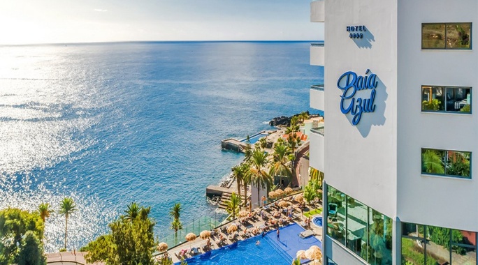 Hôtel Baia Azul 4*, Séjour Portugal, Madère, Île de Madère par Ôvoyages Hôtel Baia Azul 4*, Séjour Portugal, Madère, Île de Madère par Ôvoyages